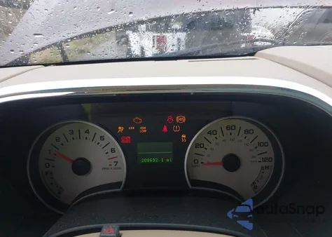 2008 Ford Explorer Eddie Bauer z USA, uszkodzony, nr VIN 1FMEU74E58UA00925